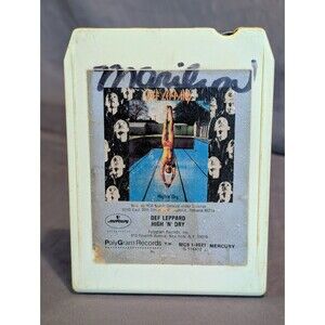 1981 Def Leppard – High 'N' Dry  8 Track Cartridge tape White MC8 1-4021